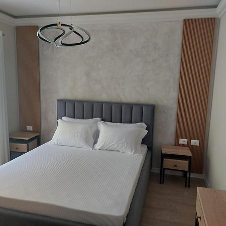 Hotel Demoli Pogradec Luaran gambar