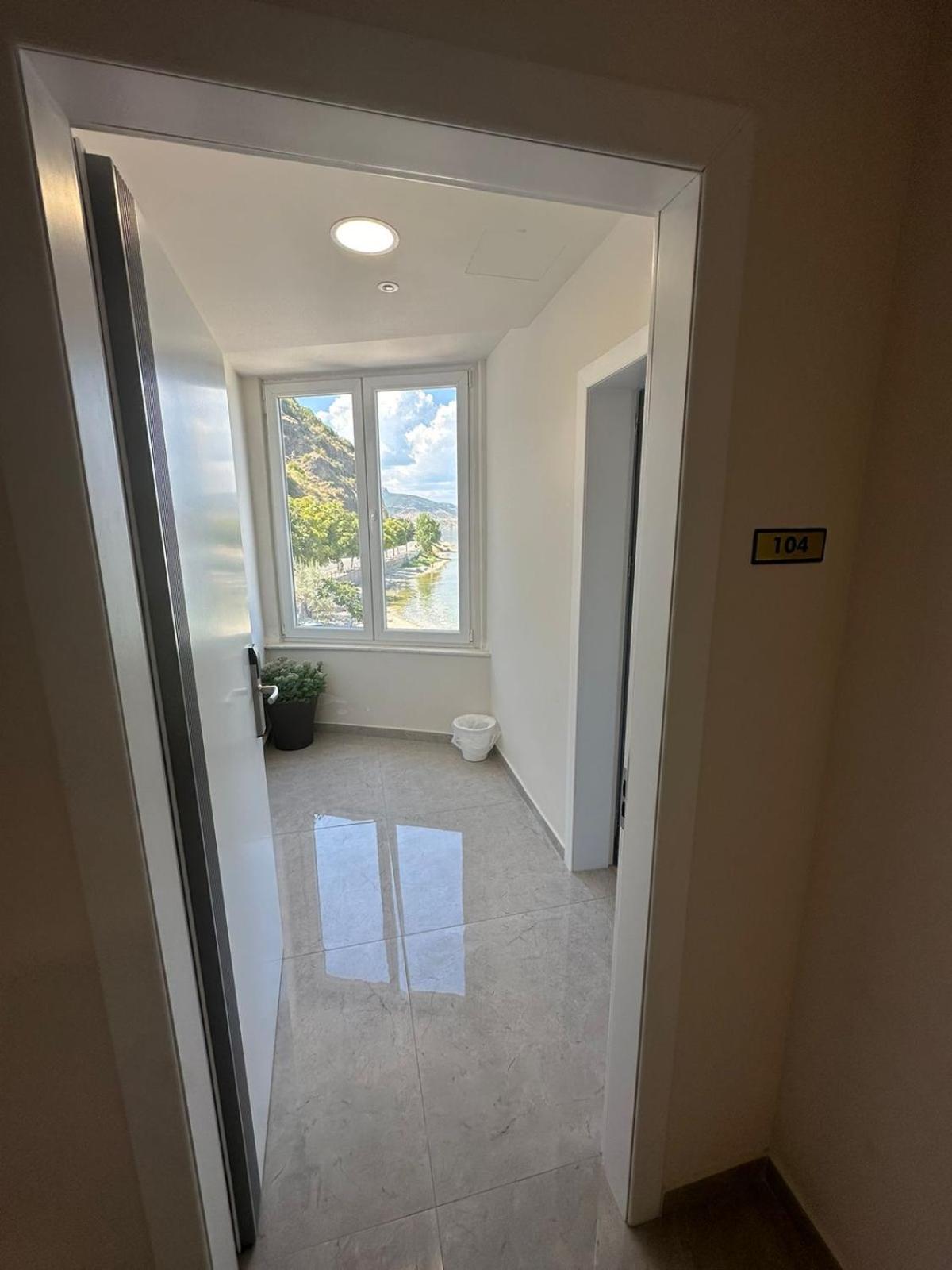 Hotel Demoli Pogradec Luaran gambar