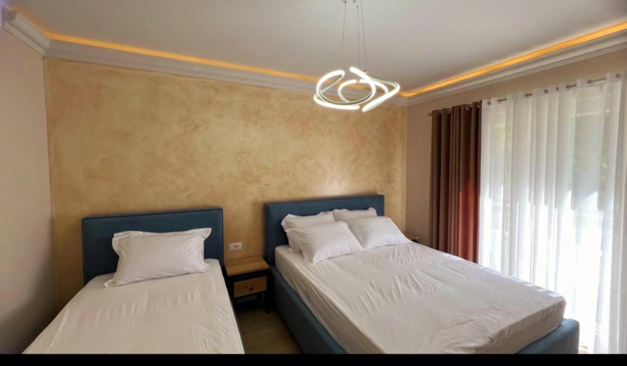 Hotel Demoli Pogradec Luaran gambar
